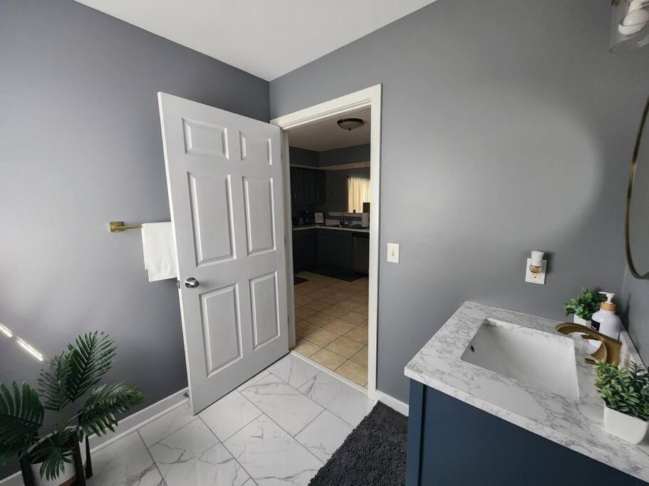 The Grey Escape-Close To Beach Waterpark & Casinos Атлантик Сити Екстериор снимка